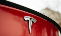 4,2-Milliarden-Dollar-Deal: Hertz bestellt Berichten zufolge 100.000 Teslas