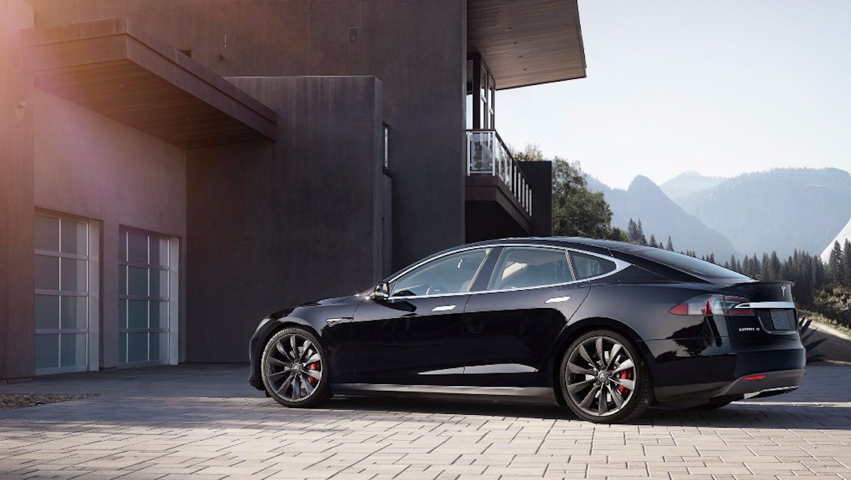 Model S: Tesla erhöht Reichweite auf fast 650 Kilometer Model S: Tesla erhöht Reichweite auf fast 650 Kilometer