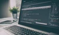 Software-Entwicklung: Kotlin jetzt zweitbeliebteste JVM-Sprache hinter Java