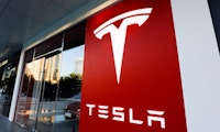 Tesla erzielt 2021 Rekordgewinn von 5,5 Milliarden Dollar