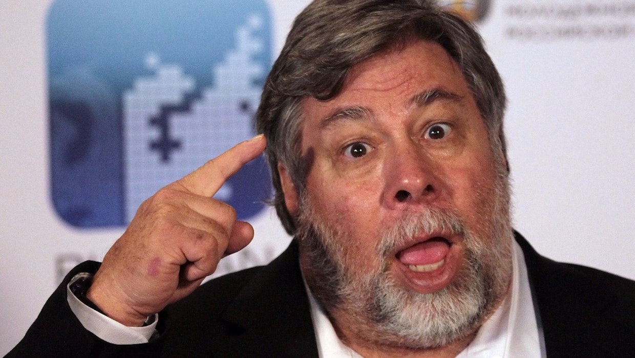 Steve Wozniak ist immer noch Apple-Angestellter und verdient 50 Dollar pro Woche Steve Wozniak ist immer noch Apple-Angestellter und verdient 50 Dollar pro Woche