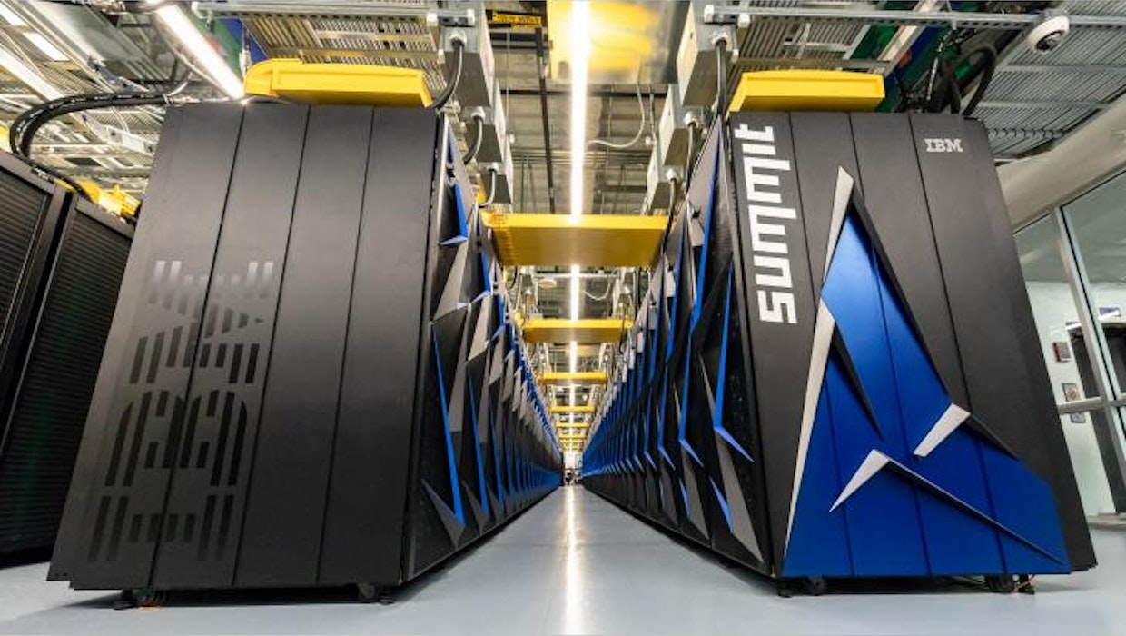 Mit 300 Petaflops gegen das Coronavirus – Supercomputer forschen an Wirkstoffen Mit 300 Petaflops gegen das Coronavirus – Supercomputer forschen an Wirkstoffen