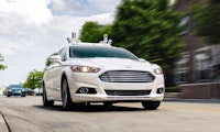Weg mit dem Lenkrad: Ford und GM wollen Sondergenehmigung für autonomes Fahren