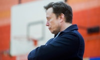 Fast eine Milliarde Euro: Elon Musk verkauft weitere Tesla-Aktien