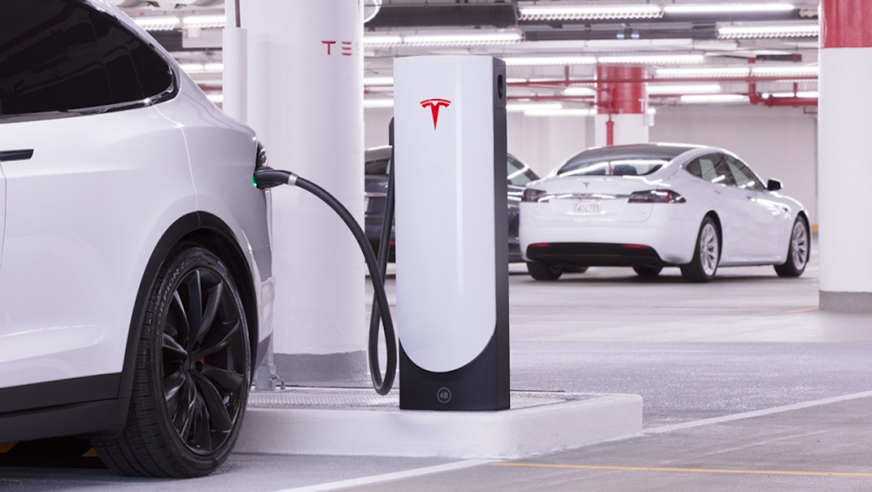 Tesla Supercharger. (Foto: Tesla) Tesla-Bug erlaubt Gratis-Laden auch für andere Elektroautos