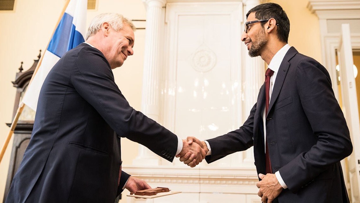 Der finnische Premier Antti Rinne und Google-CEO Sundar Pichai (Foto: Twitter). Google kündigt Investitionen in Ausbau europäischer Rechenzentren an