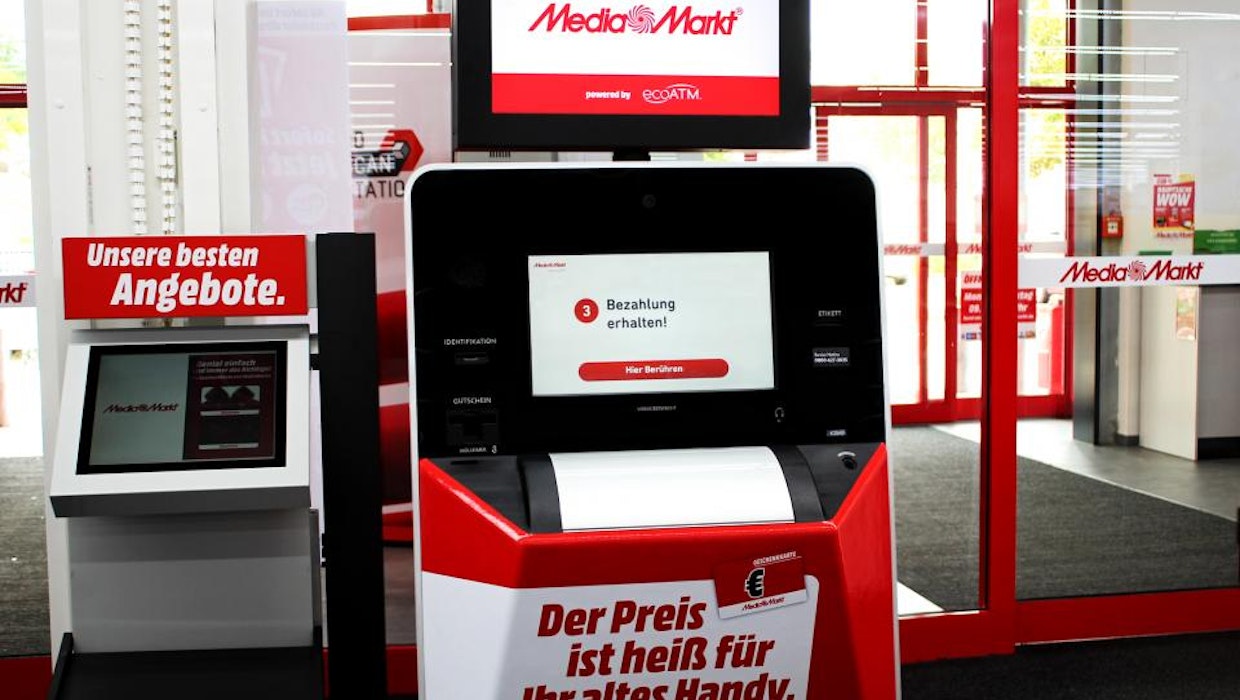 Der US-Anbieter Ecoatm stellt in Kooperation mit Media Markt co-gebrandete Ankaufautomaten in 10 Märkten auf. (Foto: Media Markt) Nachhaltigkeit: Media Markt stellt Automaten zum Handyankauf auf