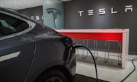 Supercharger: Teslas Ladesäulen sollen auch für andere E-Autos öffnen