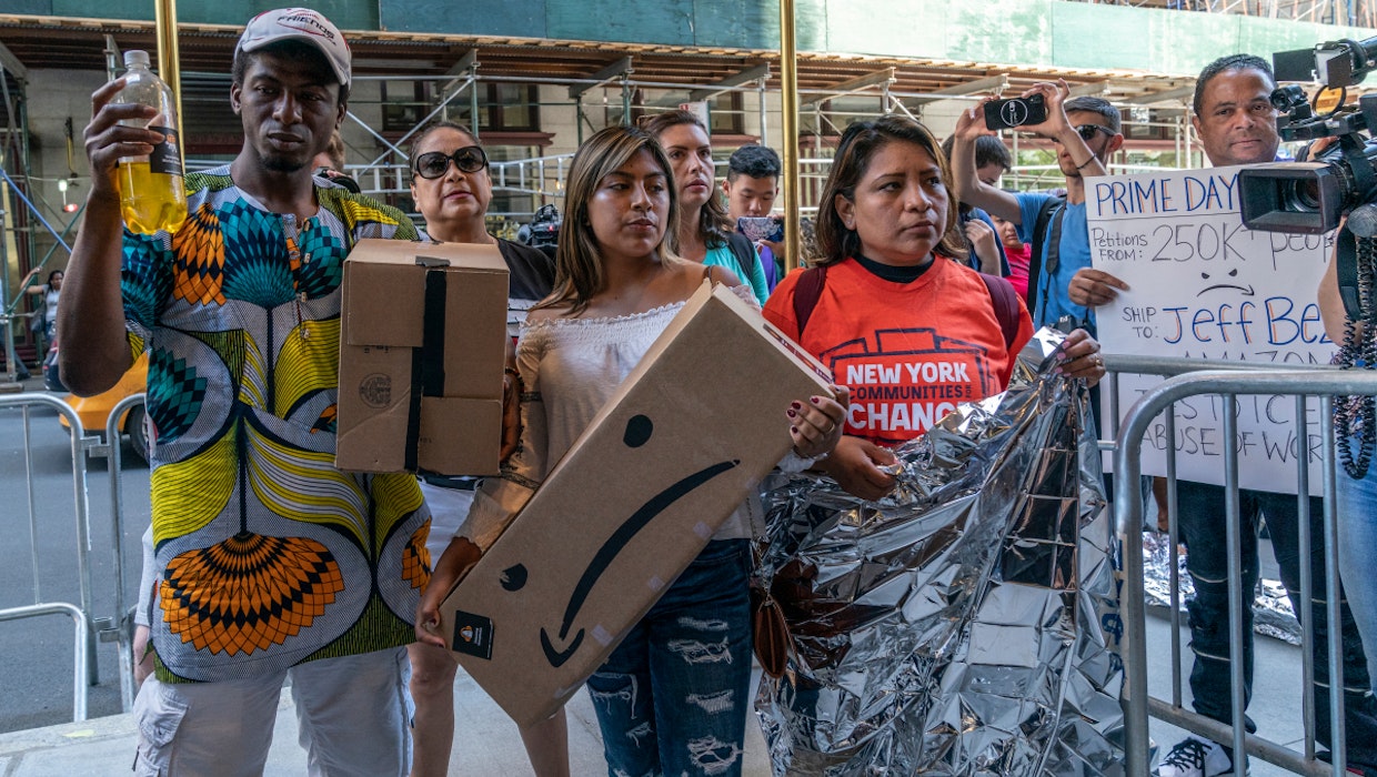 Geleakte Dokumente zeigen, wie Amazon Angestellte überwacht Geleakte Dokumente zeigen, wie Amazon Angestellte überwacht