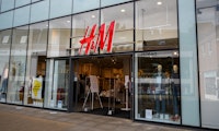 H&M: Bekleidungshändler testet digitale Umkleidekabine