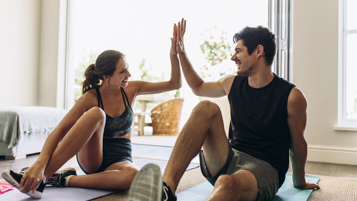 Gesunde Homeoffice-Routine: 6 wertvolle Übungen für einen gesunden Rücken im Homeoffice Gesunde Homeoffice-Routine: 6 wertvolle Übungen für einen gesunden Rücken im Homeoffice