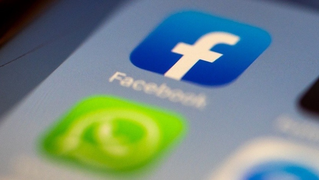 Facebook will mit mehr Werbe-Insights verhindern, dass noch mehr Kund:innen zu Apples Werbeservice wechseln. (Foto: Xose Bouzas/Reuters) Facebook kündigt Änderungen im Targeting und der Anzeigenmessung an