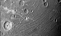 Nasa-Sonde Juno knipst Ganymed „von ganz nah“