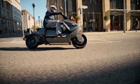 BMW CE 04: Futuristischer E-Roller kostet ab 11.900 Euro und fährt bis zu 120 km/h