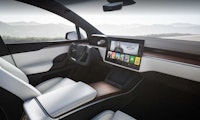 Car-Commerce: Tesla bringt E-Commerce ins Auto