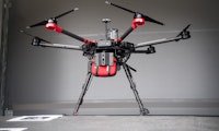 Erstmaliger Einsatz: Drohneneinsatz mit Defibrillator rettet Mann das Leben