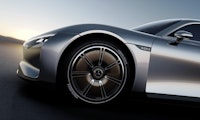 Mercedes-Benz zeigt megaeffizientes E-Auto: Vision EQXX soll über 1.000 Kilometer weit kommen