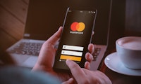 NFT per Kreditkarte: Coinbase und Mastercard gehen Partnerschaft ein