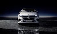 EQS: Mercedes-Benz präsentiert vollelektrischen Oberklasse-SUV
