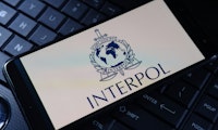 2.000 Verhaftungen: Interpol nimmt Callcenter von E-Mail-Betrügern hoch