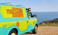 Airbnb bringt dich in die Mystery Machine aus „Scooby Doo”